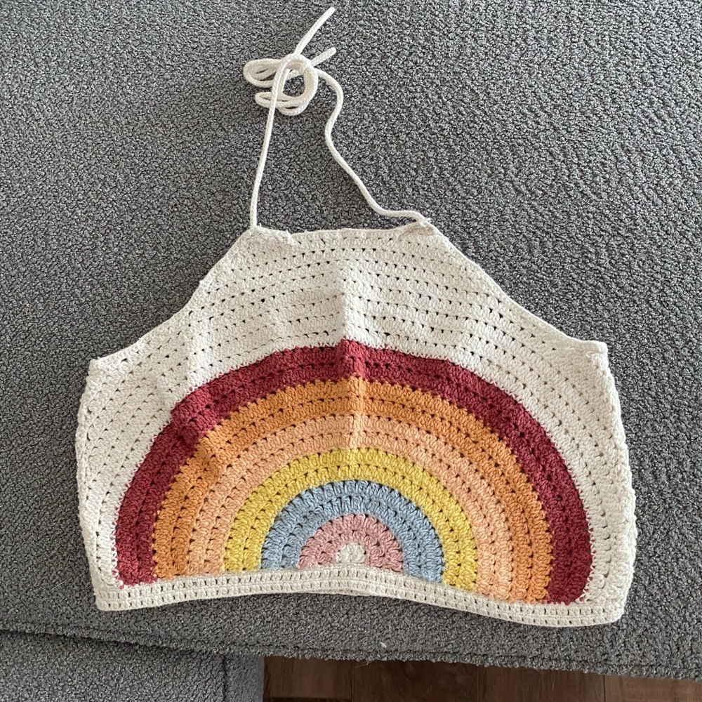 AE Halter crop top